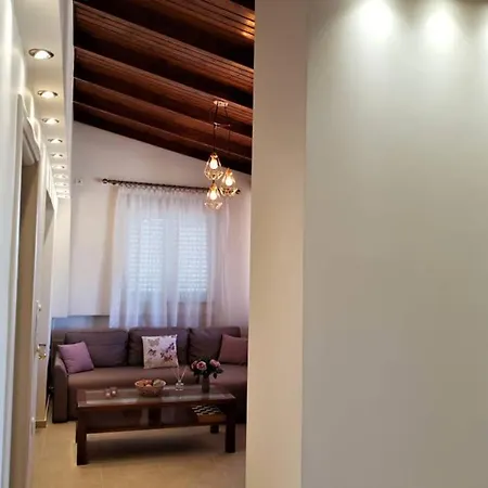 Villa Rania Loutraki Exterior photo